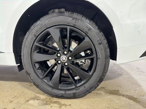 New 2026 Jaguar F-PACE R-Dynamic S image 30