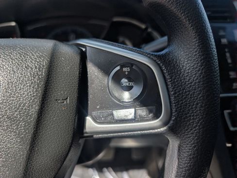 Used 2018 Honda Civic EX image 22