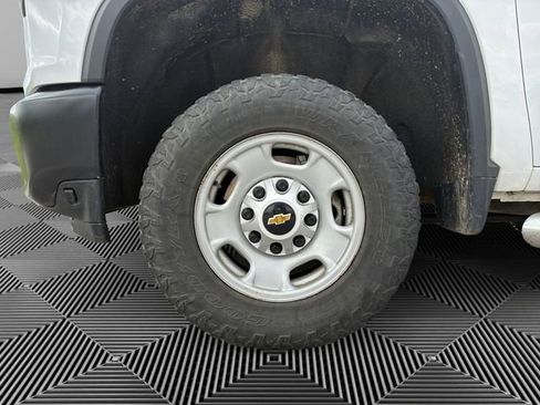 Certified 2022 Chevrolet Silverado 2500 W/T w/ WT Convenience Package AWD/4WD image 4