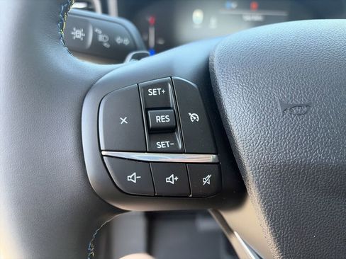 New 2026 Ford Maverick Lobo AWD/4WD image 21