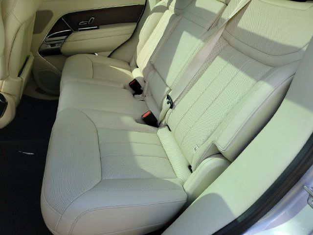 Used 2023 Land Rover Range Rover SE AWD/4WD image 14
