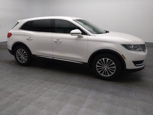 Used 2017 Lincoln MKX Select w/ Select Plus Package image 11