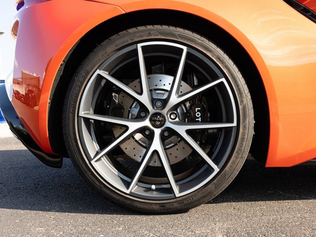 Used 2025 Lotus Emira RWD image 56