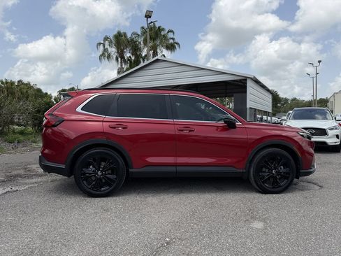 Used 2025 Honda CR-V Sport Touring image 3