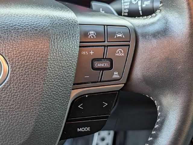 Used 2025 Toyota Camry SE FWD image 20