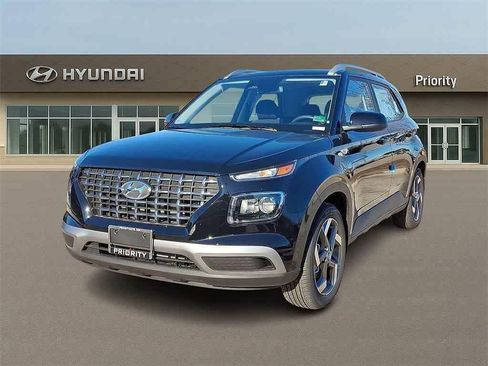 New 2026 Hyundai Venue SEL FWD image 17