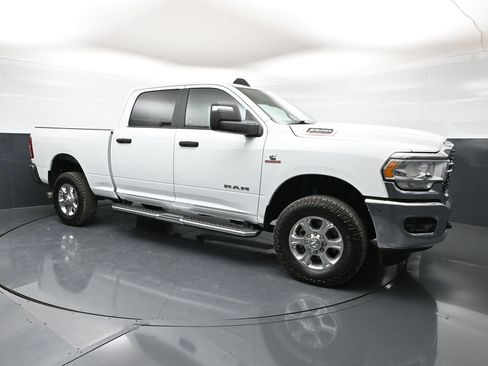 Used 2024 RAM 2500 Big Horn w/ Off Road Package AWD/4WD image 27
