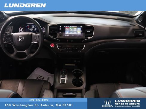 Used 2023 Honda Passport TrailSport image 19