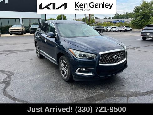 Used 2018 INFINITI QX60 Luxe AWD/4WD image 3