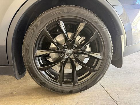 Used 2026 Tesla Model Y Long Range image 24