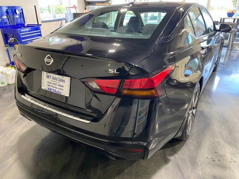 Used 2022 Nissan Altima 2.5 SL FWD image 8