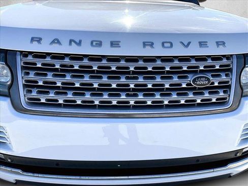 Used 2014 Land Rover Range Rover Supercharged image 30
