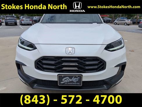 Used 2024 Honda HR-V Sport image 12
