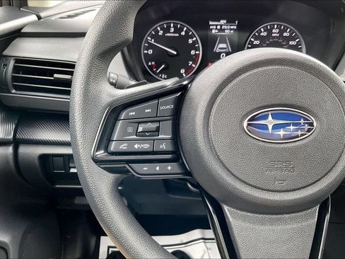 Used 2025 Subaru Crosstrek 2.5i Premium AWD/4WD image 21