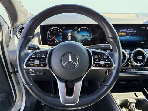 Used 2021 Mercedes-Benz GLA 250 GLA 250 w/ Premium Package image 55