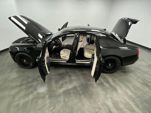 Used 2016 Rolls-Royce Ghost image 42