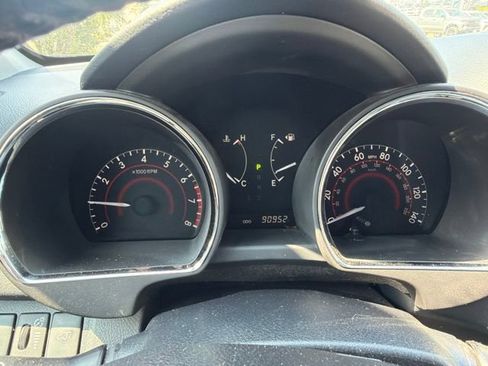 Used 2013 Toyota Highlander SE AWD/4WD image 9