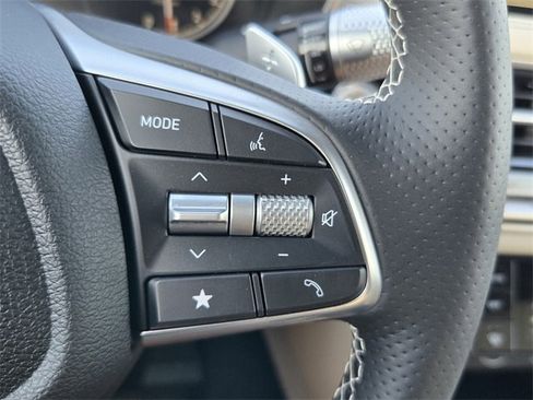 New 2026 Genesis G70 2.5T image 14