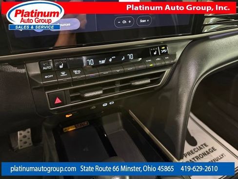 Used 2025 Toyota Camry XSE image 20