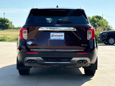 Used 2022 Ford Explorer King Ranch w/ Premium Technology Package AWD/4WD image 8