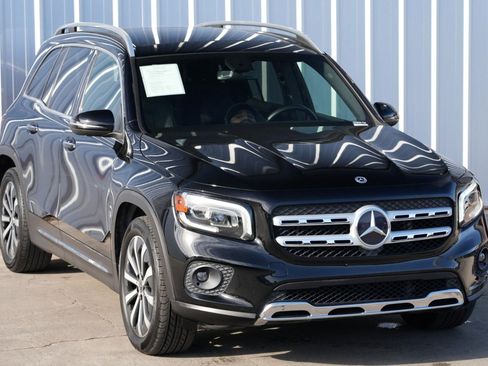Used 2020 Mercedes-Benz GLB 250 GLB 250 w/ Premium Package image 54