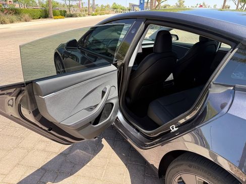 Used 2025 Tesla Model 3 RWD image 11