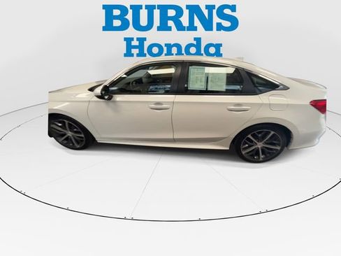 Certified 2024 Honda Civic Touring image 5