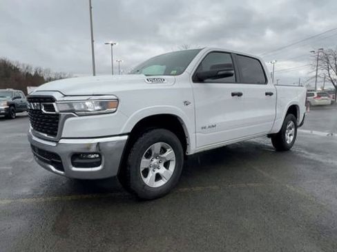 New 2026 RAM 1500 4x4 Crew Cab image 4