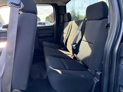 Used 2010 Chevrolet Silverado 1500 LT w/ Power Pack Plus AWD/4WD image 19