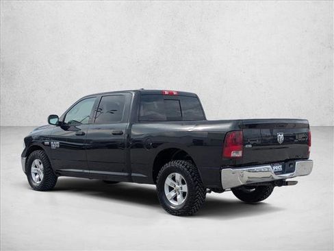 Used 2019 RAM 1500 Classic SLT image 7