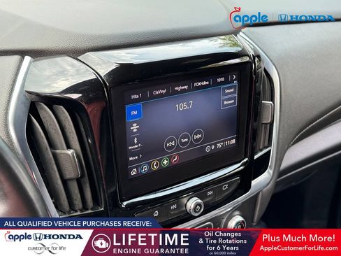 Used 2023 Chevrolet Traverse LT AWD/4WD image 12