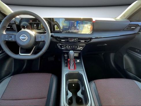 New 2026 Nissan Kicks SR image 5