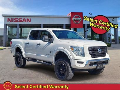 Certified 2022 Nissan Titan SV w/ SV Convenience Package