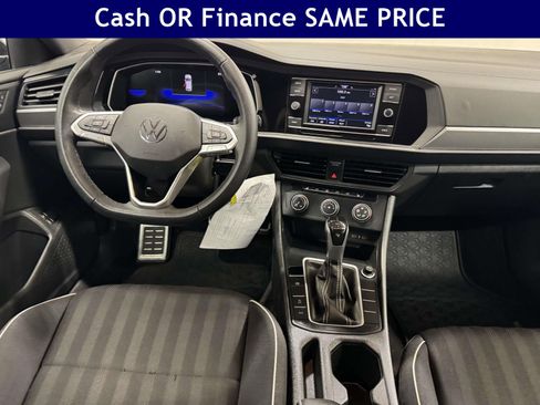 Used 2024 Volkswagen Jetta Sport FWD image 15