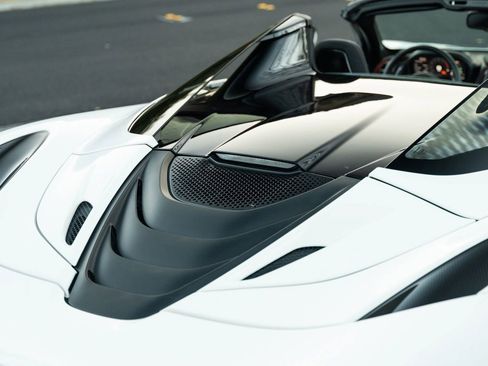 Used 2021 McLaren 720S Spider image 49