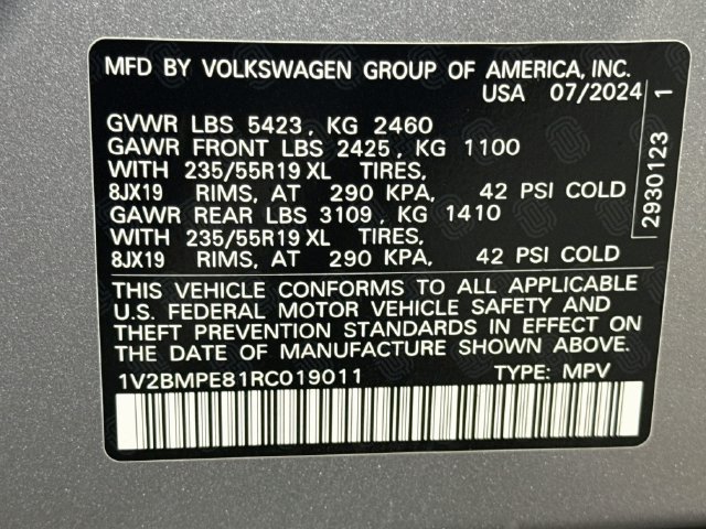 Certified 2024 Volkswagen ID.4 2WD image 38