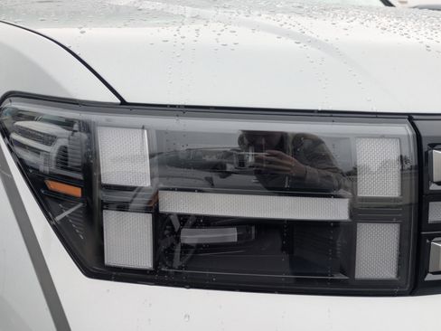 New 2026 Hyundai Santa Fe SE FWD image 9