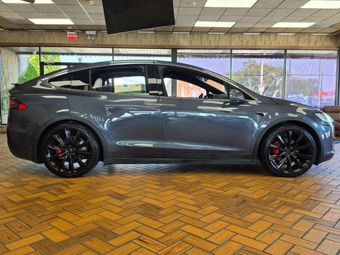 Used 2021 Tesla Model X Performance AWD/4WD image 7