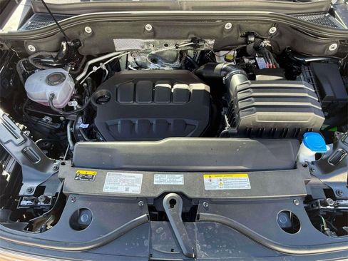 New 2026 Volkswagen Atlas SE image 28