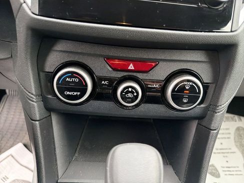 Used 2021 Subaru Crosstrek 2.0i image 22