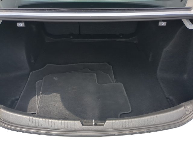 Used 2023 Chevrolet Malibu LS FWD image 12