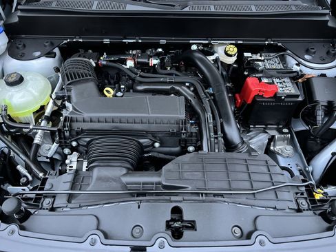 New 2025 Ford Maverick Lobo image 27