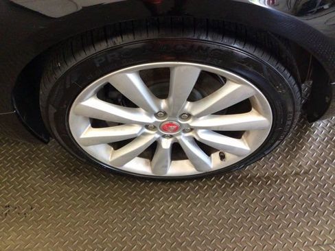 Used 2014 Jaguar XF 3.0 RWD image 25