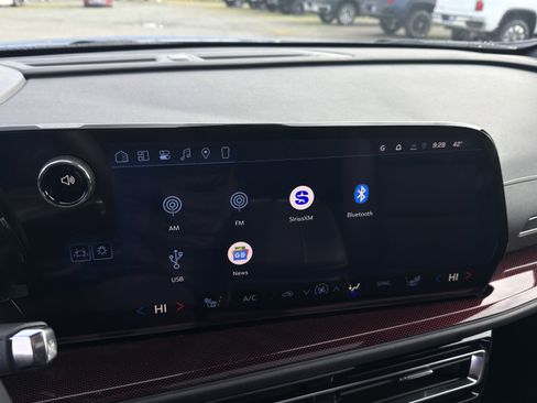 New 2026 Chevrolet Traverse Z71 w/ Driver Confidence Package image 16