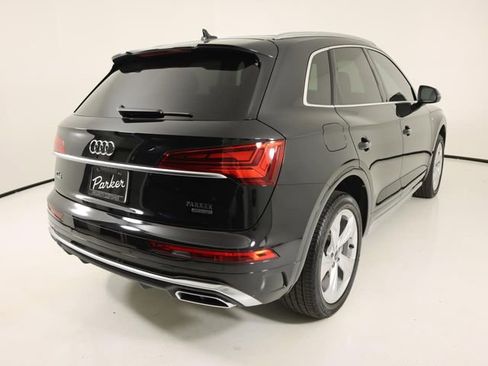 Certified 2025 Audi Q5 2.0T Premium Plus w/ Premium Plus Package image 5