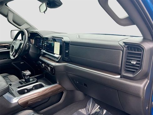 Used 2022 Chevrolet Silverado 1500 RST image 30