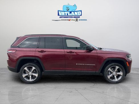 New 2026 Jeep Grand Cherokee Limited RWD image 6