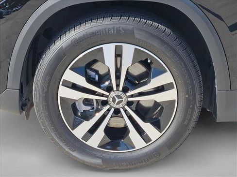 Used 2025 Mercedes-Benz GLA 250 image 22