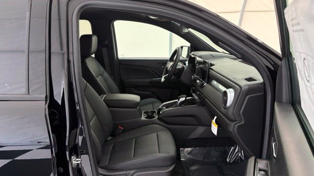 New 2026 Chevrolet Colorado LT w/ LT Convenience Package AWD/4WD image 21