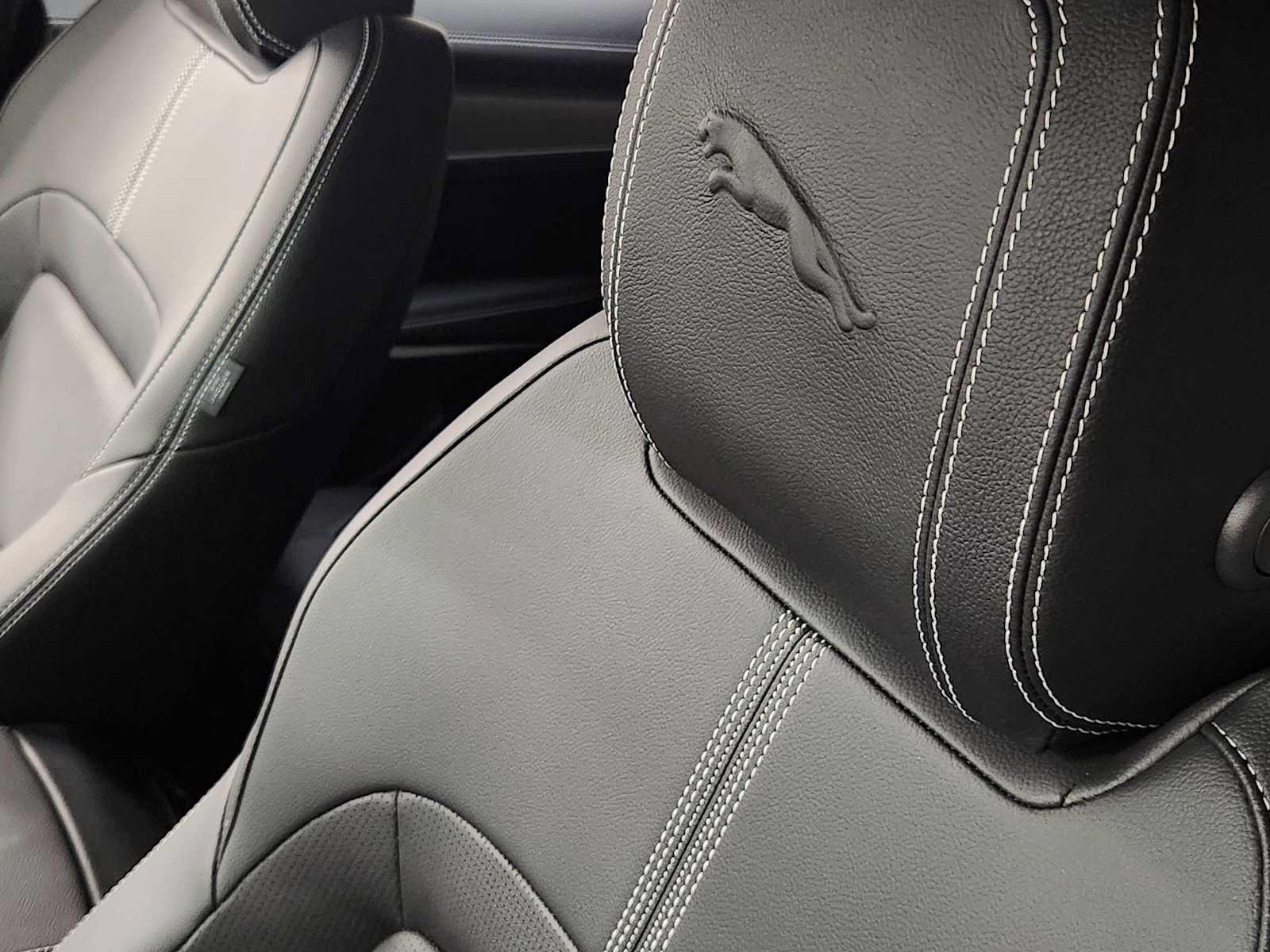 New 2026 Jaguar F-PACE R-Dynamic S AWD/4WD image 15